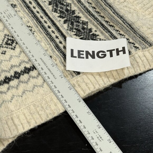 Cabi Chalet Fair Isle Oatmeal Sweater Style Snowflake Womens Size Medium - Picture 10 of 11